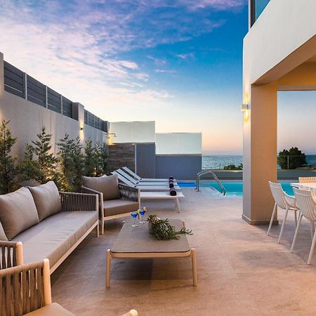 Lagoon Seaside Villa, Sumptuous Retreat,By Thinkvilla Pánormos المظهر الخارجي الصورة