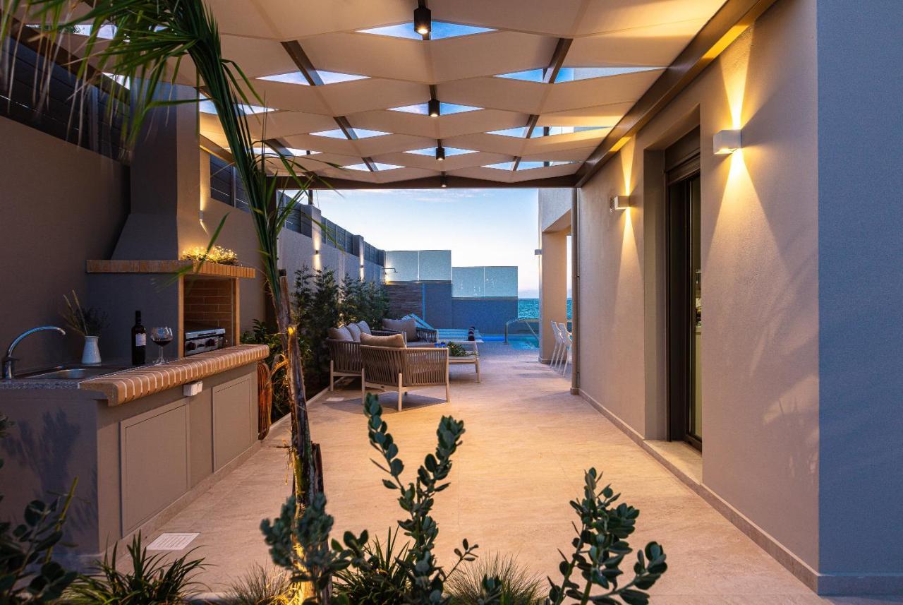 Lagoon Seaside Villa, Sumptuous Retreat,By Thinkvilla Pánormos المظهر الخارجي الصورة